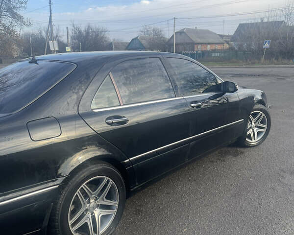Черный Мерседес С Класс, объемом двигателя 3.72 л и пробегом 313 тыс. км за 4900 $, фото 8 на Automoto.ua
