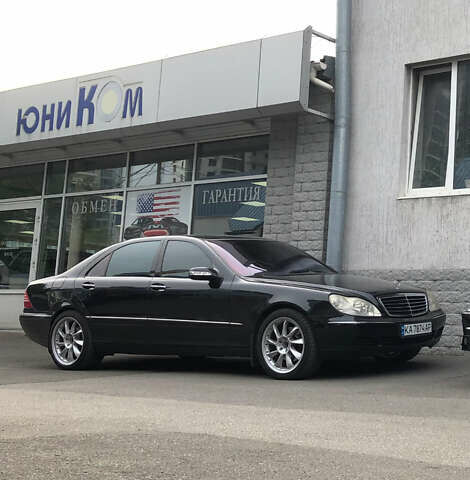 Черный Мерседес С Класс, объемом двигателя 5 л и пробегом 232 тыс. км за 10000 $, фото 23 на Automoto.ua