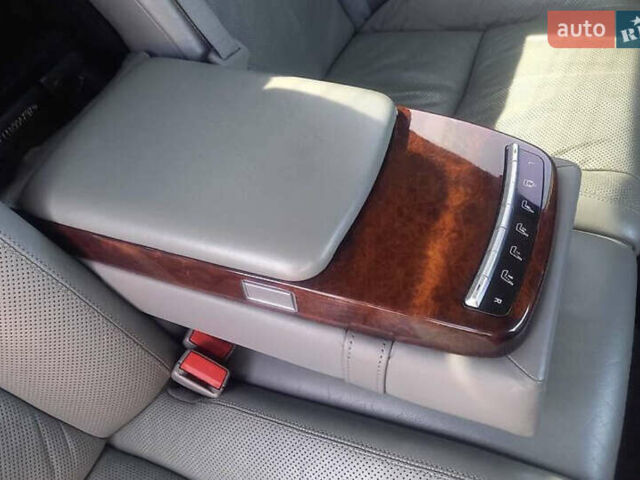 Чорний Мерседес С Клас, об'ємом двигуна 5.5 л та пробігом 298 тис. км за 11999 $, фото 17 на Automoto.ua