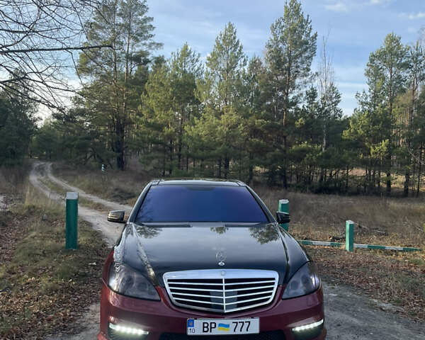 Черный Мерседес С Класс, объемом двигателя 5.46 л и пробегом 419 тыс. км за 11999 $, фото 2 на Automoto.ua