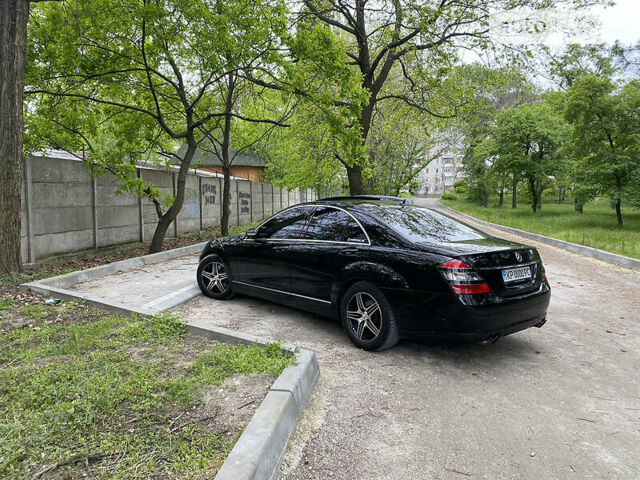 Чорний Мерседес С Клас, об'ємом двигуна 3.5 л та пробігом 220 тис. км за 10000 $, фото 10 на Automoto.ua