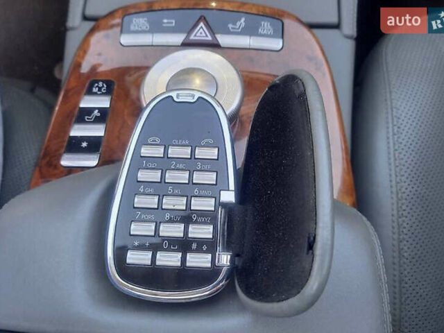 Чорний Мерседес С Клас, об'ємом двигуна 5.5 л та пробігом 298 тис. км за 11999 $, фото 14 на Automoto.ua