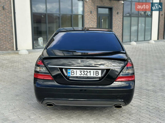 Черный Мерседес С Класс, объемом двигателя 5.5 л и пробегом 299 тыс. км за 9500 $, фото 12 на Automoto.ua