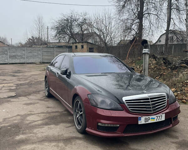 Чорний Мерседес С Клас, об'ємом двигуна 5.46 л та пробігом 419 тис. км за 8300 $, фото 21 на Automoto.ua