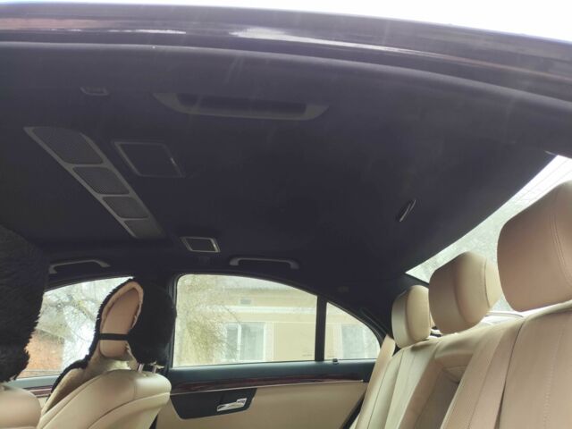 Чорний Мерседес С Клас, об'ємом двигуна 3.5 л та пробігом 207 тис. км за 8999 $, фото 5 на Automoto.ua