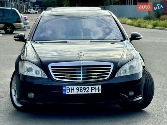 Чорний Мерседес С Клас, об'ємом двигуна 5.46 л та пробігом 241 тис. км за 9999 $, фото 22 на Automoto.ua