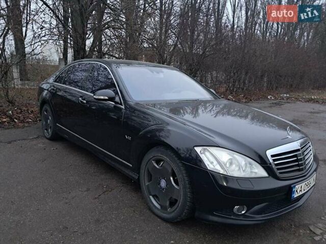 Чорний Мерседес С Клас, об'ємом двигуна 5.5 л та пробігом 168 тис. км за 15000 $, фото 1 на Automoto.ua