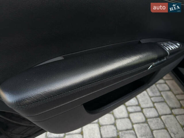 Чорний Мерседес С Клас, об'ємом двигуна 5.46 л та пробігом 224 тис. км за 11200 $, фото 47 на Automoto.ua