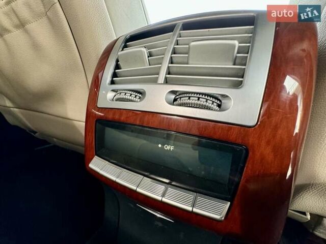 Чорний Мерседес С Клас, об'ємом двигуна 5.46 л та пробігом 241 тис. км за 9999 $, фото 44 на Automoto.ua