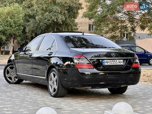 Черный Мерседес С Класс, объемом двигателя 3.5 л и пробегом 250 тыс. км за 7999 $, фото 14 на Automoto.ua
