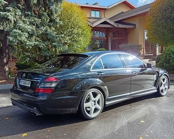 Чорний Мерседес С Клас, об'ємом двигуна 5.5 л та пробігом 235 тис. км за 10999 $, фото 12 на Automoto.ua