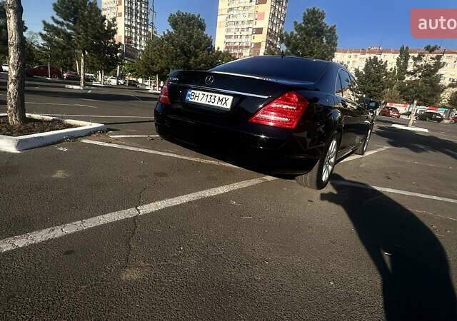 Черный Мерседес С Класс, объемом двигателя 3.5 л и пробегом 196 тыс. км за 9200 $, фото 10 на Automoto.ua