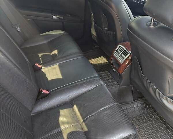 Черный Мерседес С Класс, объемом двигателя 3.22 л и пробегом 350 тыс. км за 12000 $, фото 13 на Automoto.ua