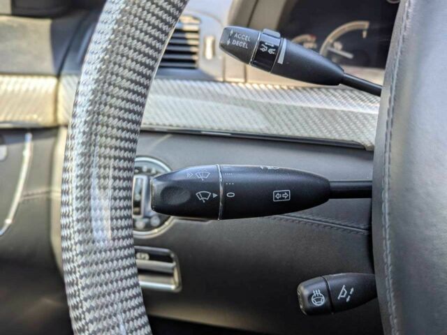 Черный Мерседес С Класс, объемом двигателя 5.5 л и пробегом 217 тыс. км за 10999 $, фото 9 на Automoto.ua