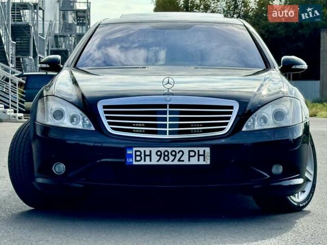 Чорний Мерседес С Клас, об'ємом двигуна 5.46 л та пробігом 241 тис. км за 9999 $, фото 12 на Automoto.ua
