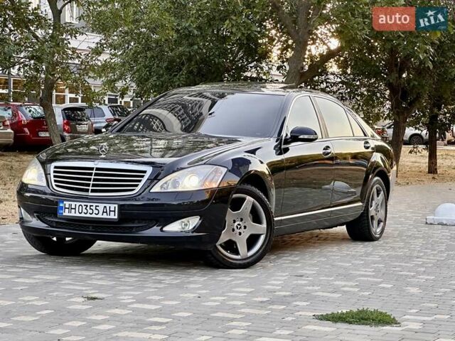 Черный Мерседес С Класс, объемом двигателя 3.5 л и пробегом 250 тыс. км за 7999 $, фото 15 на Automoto.ua