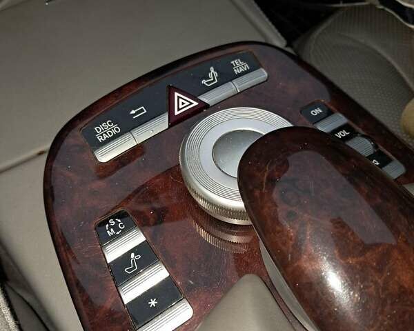 Чорний Мерседес С Клас, об'ємом двигуна 5.5 л та пробігом 168 тис. км за 15000 $, фото 5 на Automoto.ua