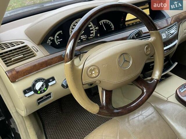 Чорний Мерседес С Клас, об'ємом двигуна 5.5 л та пробігом 430 тис. км за 8500 $, фото 3 на Automoto.ua