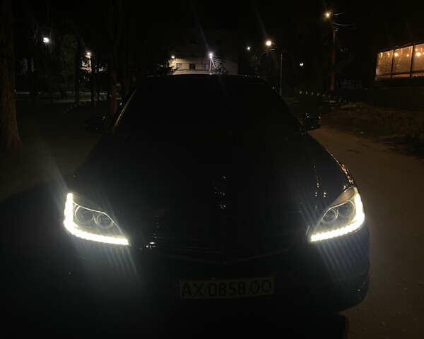 Чорний Мерседес С Клас, об'ємом двигуна 5.5 л та пробігом 270 тис. км за 8000 $, фото 6 на Automoto.ua
