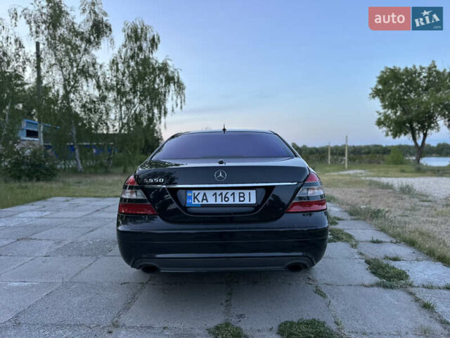 Черный Мерседес С Класс, объемом двигателя 5.5 л и пробегом 380 тыс. км за 9400 $, фото 3 на Automoto.ua