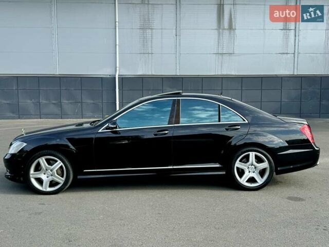 Чорний Мерседес С Клас, об'ємом двигуна 5.46 л та пробігом 241 тис. км за 9999 $, фото 3 на Automoto.ua