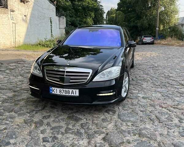 Чорний Мерседес С Клас, об'ємом двигуна 5.46 л та пробігом 320 тис. км за 11900 $, фото 23 на Automoto.ua