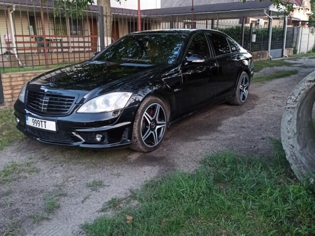 Черный Мерседес С Класс, объемом двигателя 0 л и пробегом 350 тыс. км за 10999 $, фото 6 на Automoto.ua
