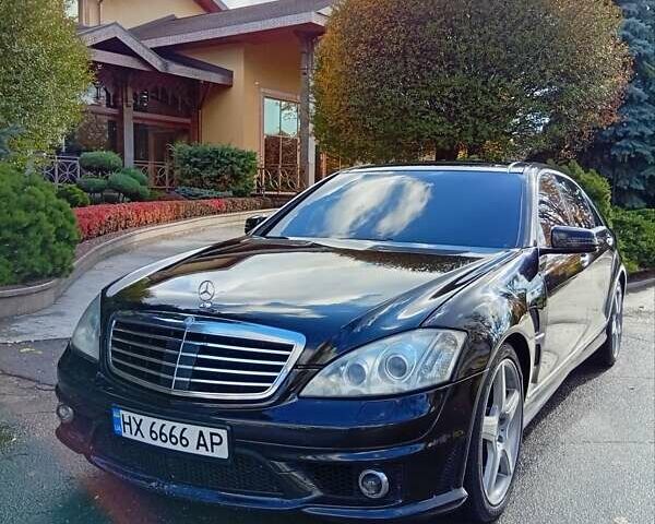 Чорний Мерседес С Клас, об'ємом двигуна 5.5 л та пробігом 235 тис. км за 10999 $, фото 11 на Automoto.ua