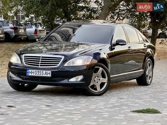Черный Мерседес С Класс, объемом двигателя 3.5 л и пробегом 250 тыс. км за 7999 $, фото 16 на Automoto.ua
