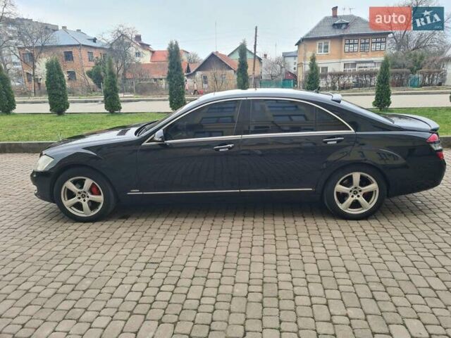 Чорний Мерседес С Клас, об'ємом двигуна 3.5 л та пробігом 270 тис. км за 8299 $, фото 36 на Automoto.ua