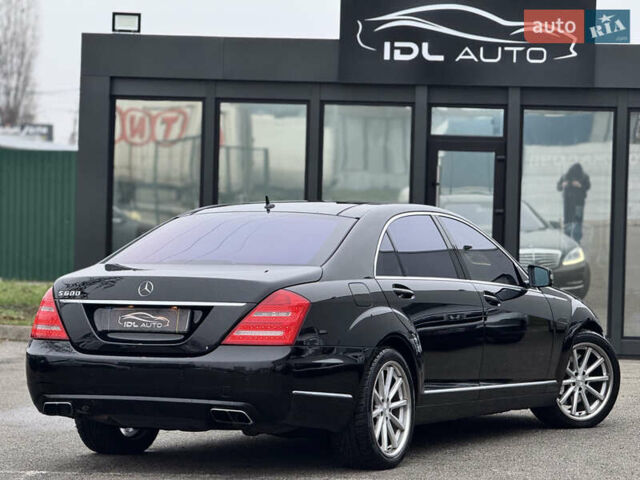Чорний Мерседес С Клас, об'ємом двигуна 5.51 л та пробігом 193 тис. км за 12700 $, фото 13 на Automoto.ua