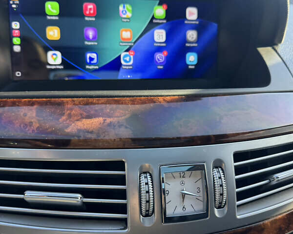 Черный Мерседес С Класс, объемом двигателя 5.46 л и пробегом 408 тыс. км за 12999 $, фото 17 на Automoto.ua