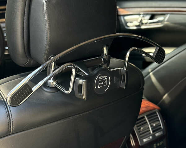 Чорний Мерседес С Клас, об'ємом двигуна 5.5 л та пробігом 349 тис. км за 10300 $, фото 26 на Automoto.ua