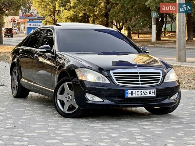 Черный Мерседес С Класс, объемом двигателя 3.5 л и пробегом 250 тыс. км за 7999 $, фото 13 на Automoto.ua