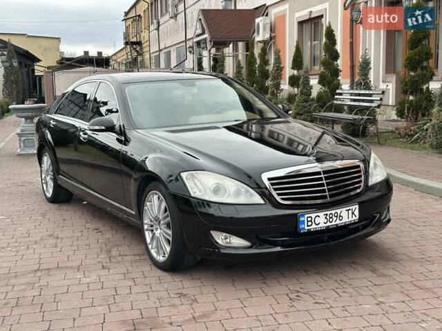 Черный Мерседес С Класс, объемом двигателя 3.5 л и пробегом 138 тыс. км за 12500 $, фото 42 на Automoto.ua