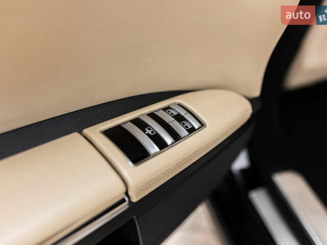 Черный Мерседес С Класс, объемом двигателя 5.46 л и пробегом 189 тыс. км за 16400 $, фото 36 на Automoto.ua