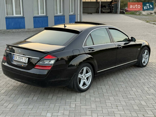 Черный Мерседес С Класс, объемом двигателя 3.5 л и пробегом 390 тыс. км за 11500 $, фото 5 на Automoto.ua