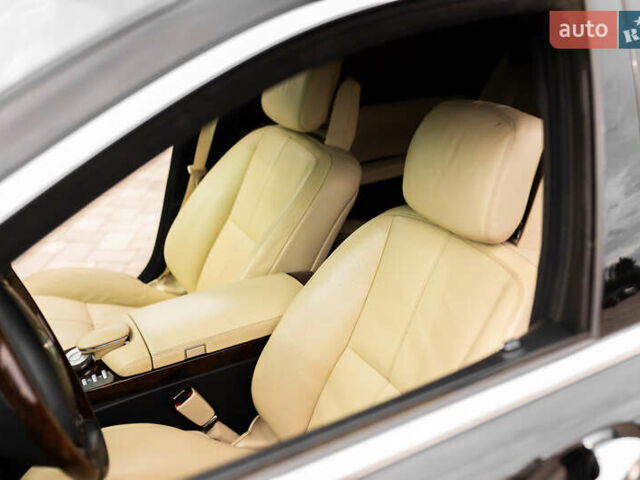 Черный Мерседес С Класс, объемом двигателя 5.46 л и пробегом 189 тыс. км за 16400 $, фото 34 на Automoto.ua