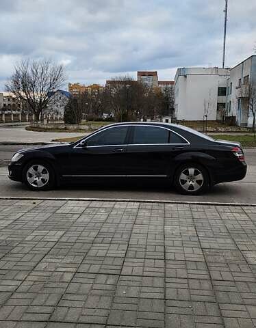 Чорний Мерседес С Клас, об'ємом двигуна 3 л та пробігом 445 тис. км за 13800 $, фото 7 на Automoto.ua