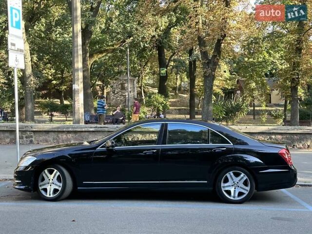 Мерседес С Класс 2006 в Киеве на Automoto.ua Черный Мерседес С Класс, объемом двигателя 5.46 л и пробегом 222 тыс. км за 19000 $, фото 14 на Automoto.ua