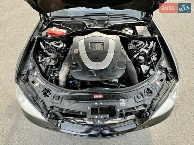 Чорний Мерседес С Клас, об'ємом двигуна 5.46 л та пробігом 241 тис. км за 9999 $, фото 46 на Automoto.ua