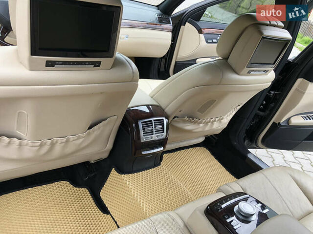 Черный Мерседес С Класс, объемом двигателя 3.5 л и пробегом 390 тыс. км за 11500 $, фото 29 на Automoto.ua