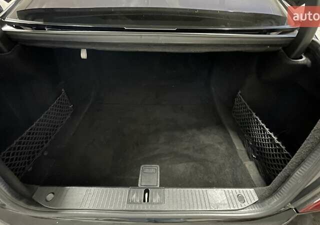 Черный Мерседес С Класс, объемом двигателя 3.5 л и пробегом 330 тыс. км за 12000 $, фото 11 на Automoto.ua