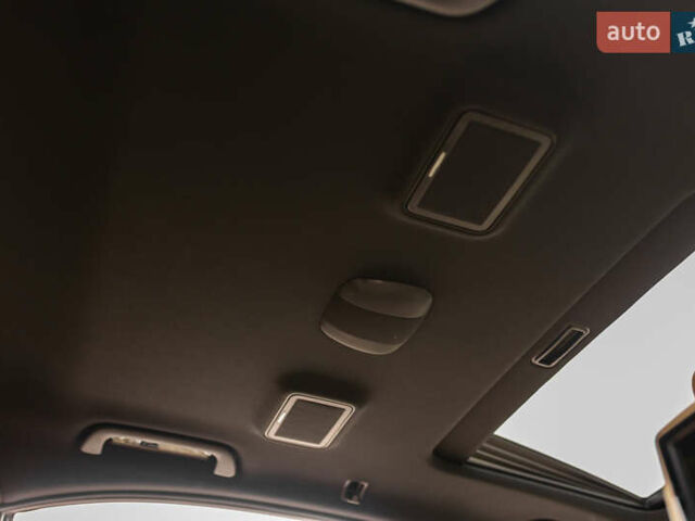 Черный Мерседес С Класс, объемом двигателя 5.46 л и пробегом 189 тыс. км за 16400 $, фото 47 на Automoto.ua