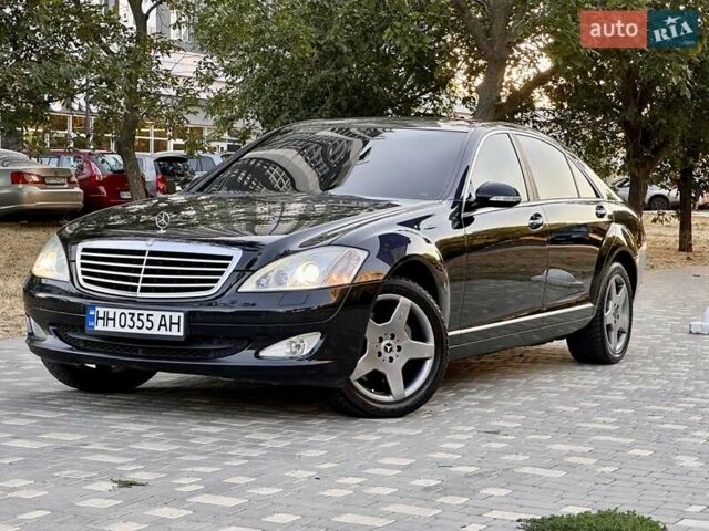 Черный Мерседес С Класс, объемом двигателя 3.5 л и пробегом 250 тыс. км за 7999 $, фото 9 на Automoto.ua