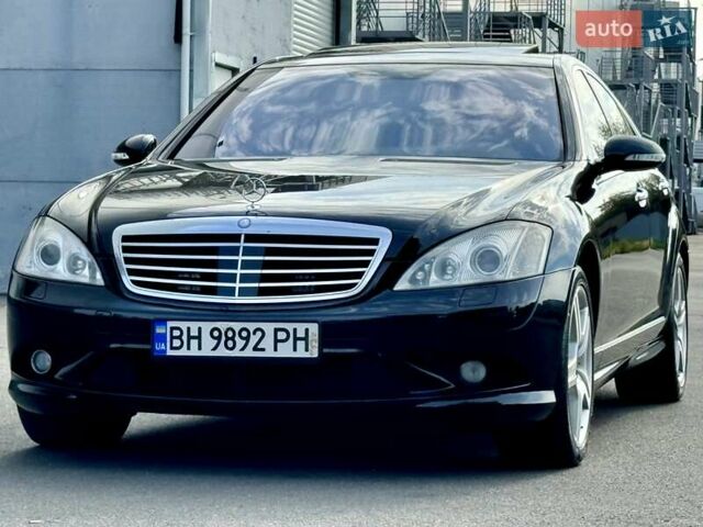 Чорний Мерседес С Клас, об'ємом двигуна 5.46 л та пробігом 241 тис. км за 9999 $, фото 10 на Automoto.ua