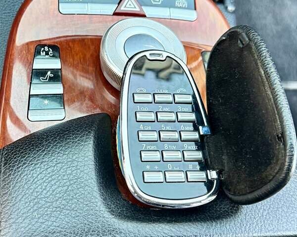 Чорний Мерседес С Клас, об'ємом двигуна 5.5 л та пробігом 375 тис. км за 10200 $, фото 24 на Automoto.ua