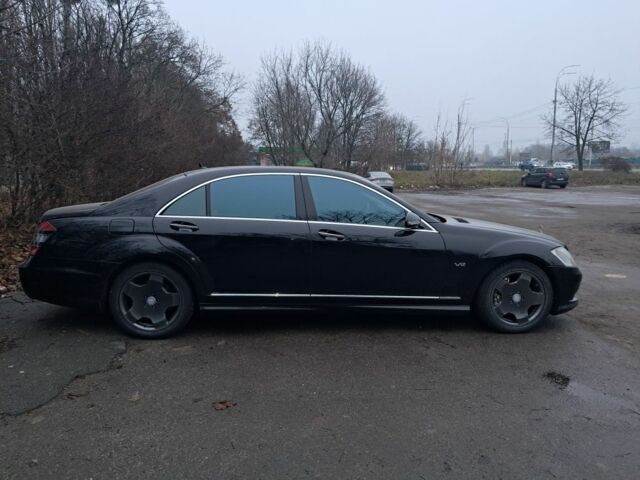 Чорний Мерседес С Клас, об'ємом двигуна 5.5 л та пробігом 168 тис. км за 15000 $, фото 3 на Automoto.ua