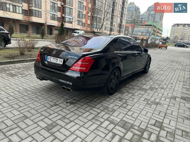 Чорний Мерседес С Клас, об'ємом двигуна 5.5 л та пробігом 292 тис. км за 16900 $, фото 30 на Automoto.ua