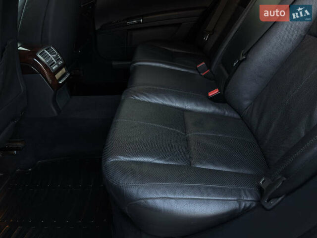 Чорний Мерседес С Клас, об'ємом двигуна 5.46 л та пробігом 224 тис. км за 11200 $, фото 34 на Automoto.ua